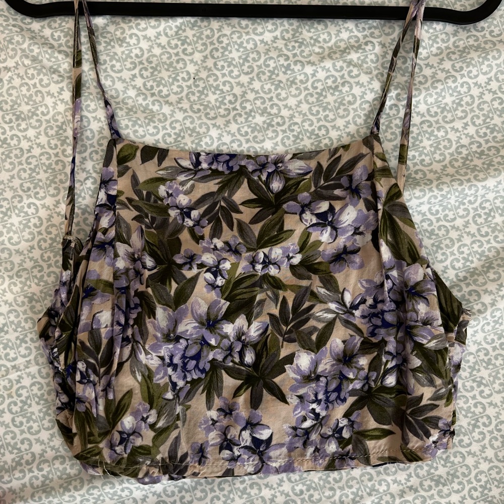 brandy melville crop top